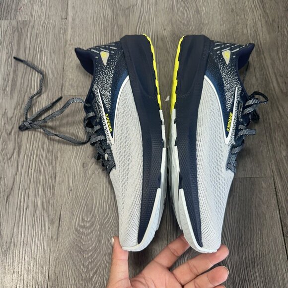Size 9 - Brooks Launch 10 Gray Blue Running Shoe Men SAMPLE